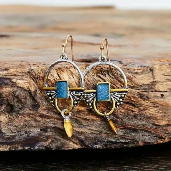 Turquoise Boho Circle Dangle Earrings - Picture 4 of 7